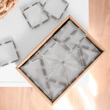 Load image into Gallery viewer, CONNETIX - 34 Pcs - Starter Pack - Clear Pack
